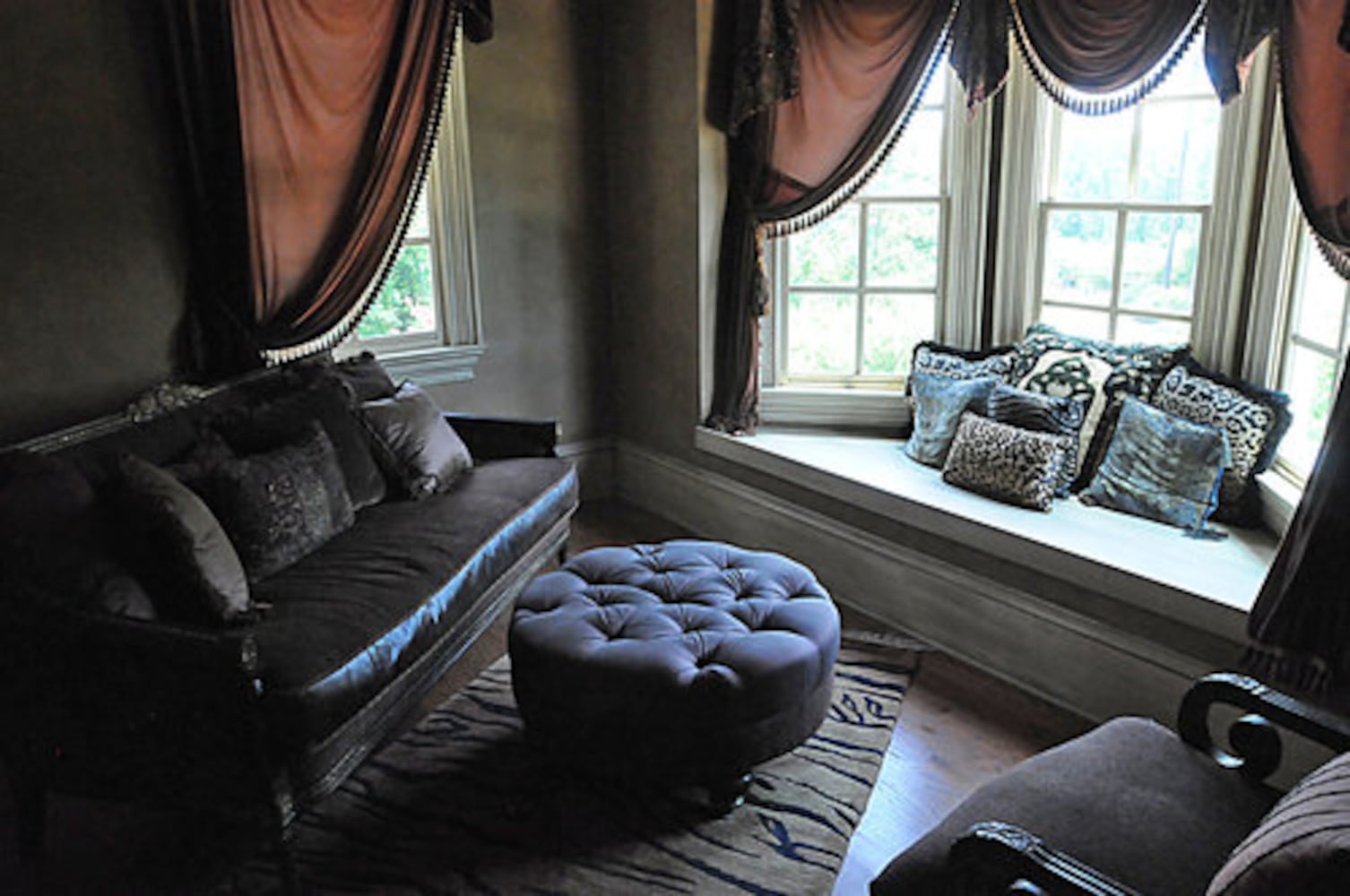Former NBA star reveals elegant estate