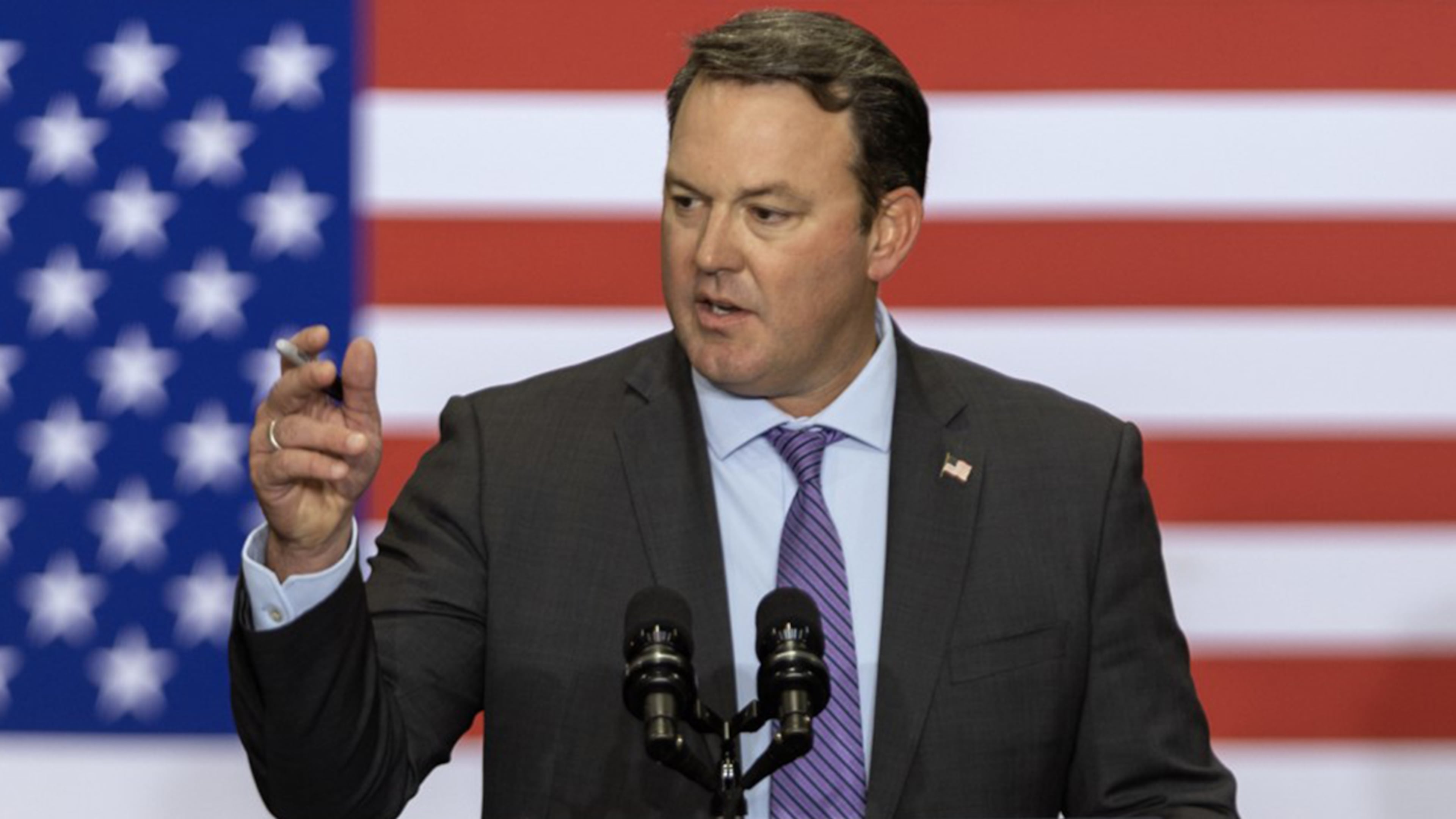 Lt. Gov. Burt Jones — pictured at an August rally in Peachtree City that also featured Vice President JD Vance — appears to have scored another legal victory over gubernatorial rival Attorney General Chris Carr in their battle over campaign finance issues. (Arvin Temkar/AJC 2025)