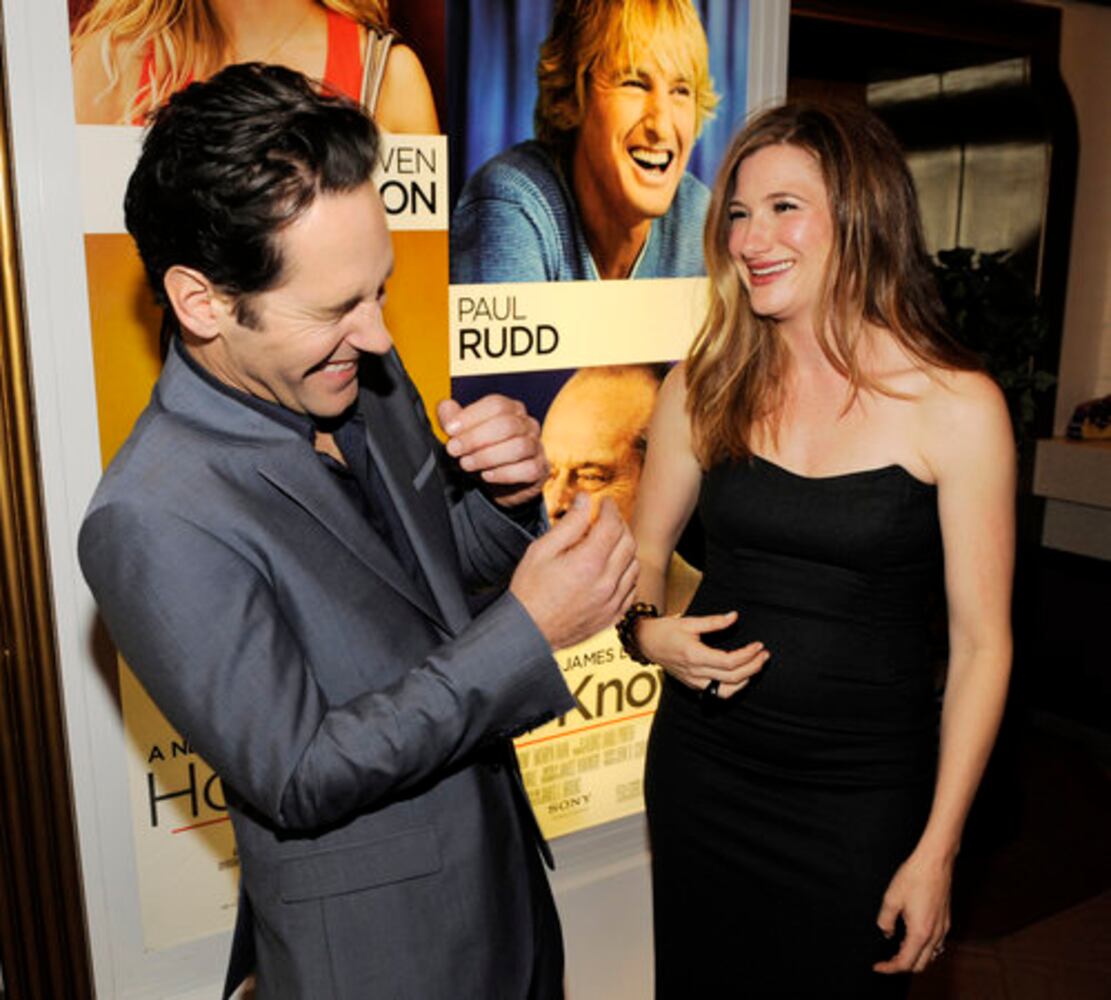 Reese Witherspoon shines at 'How Do You Know" premiere