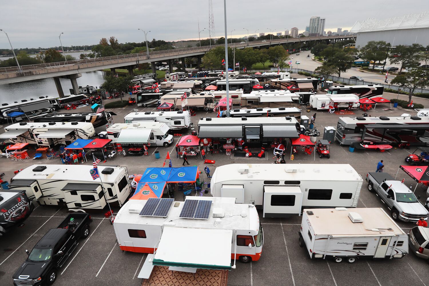 Photos: The scene at the Georgia-Florida game Friday