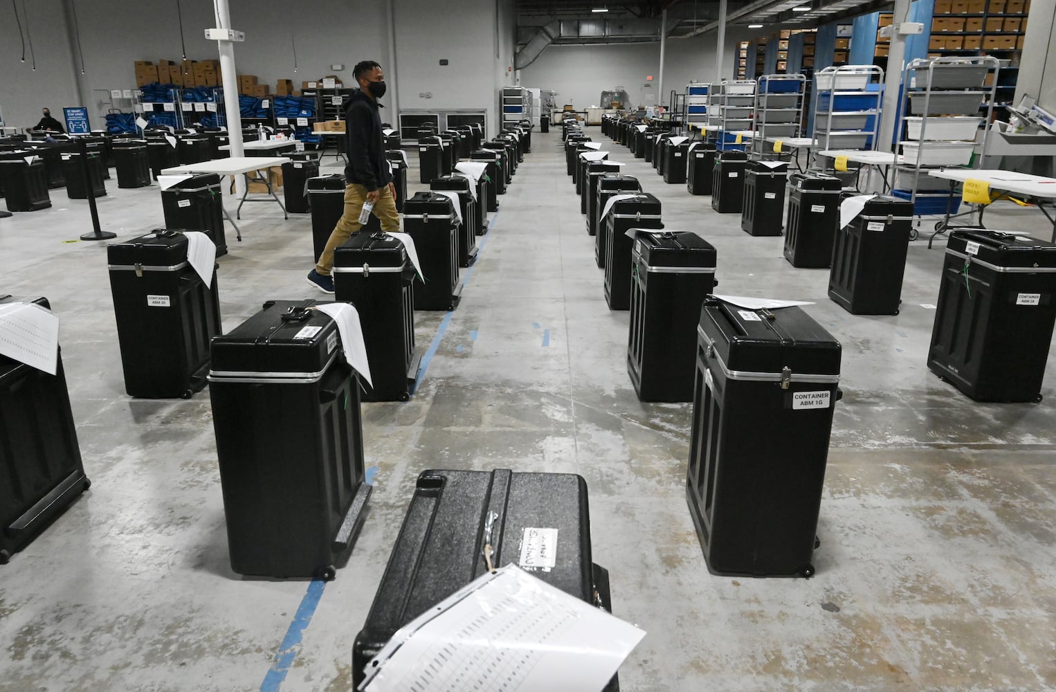 Gwinnett election recount photos