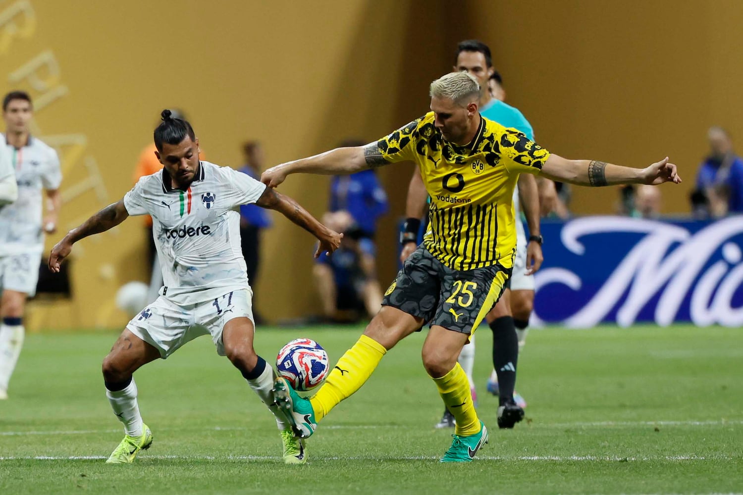 Borussia Dortmund vs C.F. Monterrey