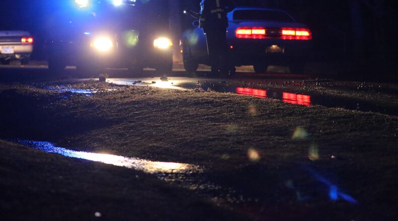 A busy south DeKalb County roadway was partially blocked by a water main break during the early stages of Thursday’s morning commute. JOHN SPINK/JSPINK@AJC.COM