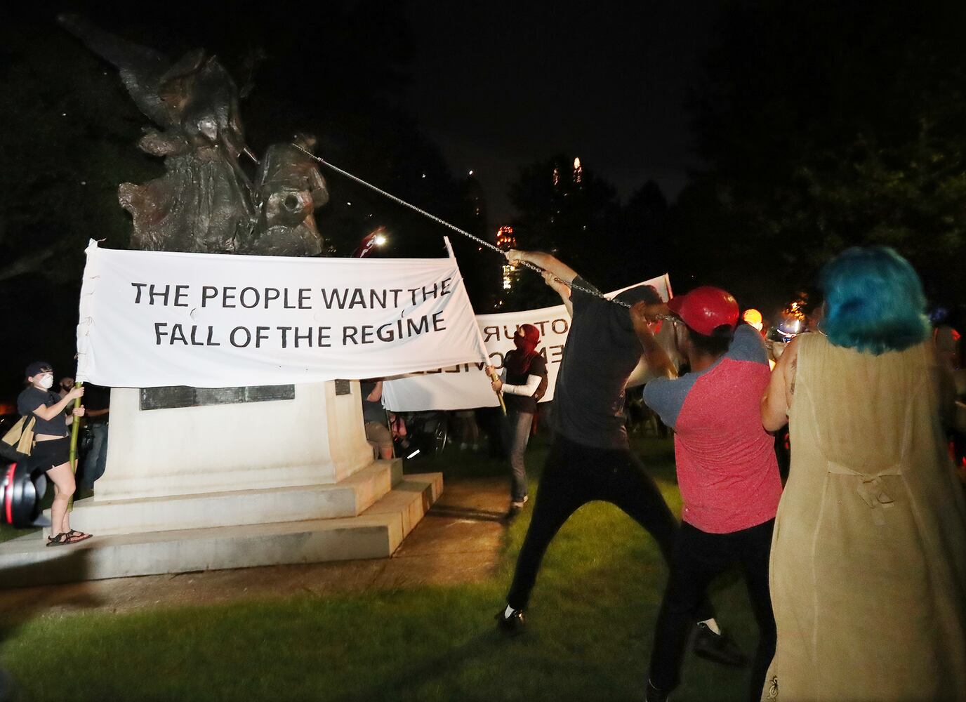 Atlanta protesters hold memorial, march after Charlottesville violence
