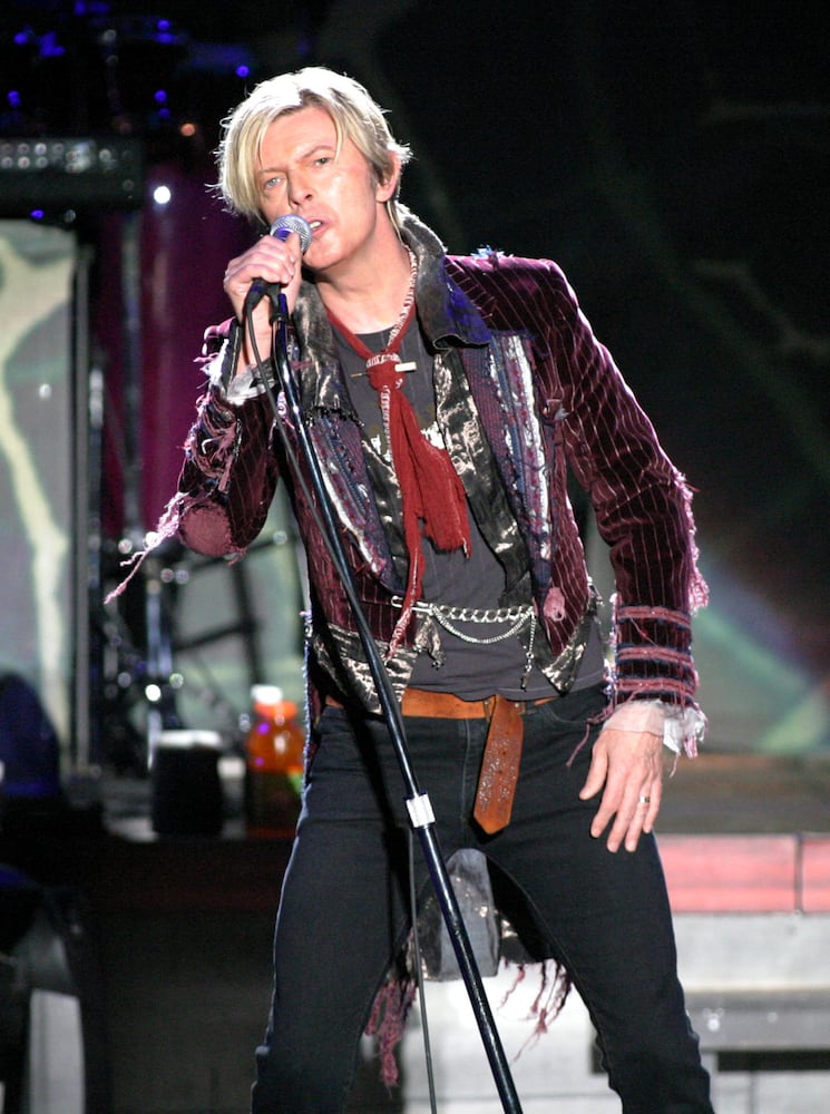 David Bowie plays Atlanta