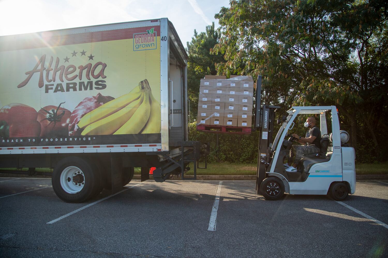 HYX COBB COMMUNITY FOOD FLEET