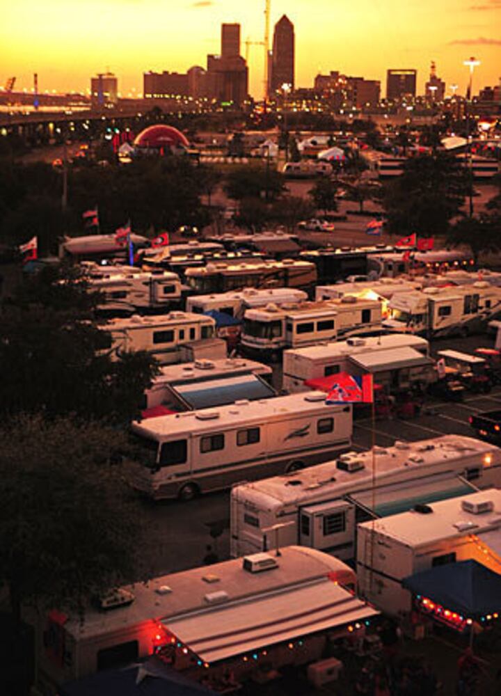 Tailgating photos: Georgia vs. Florida