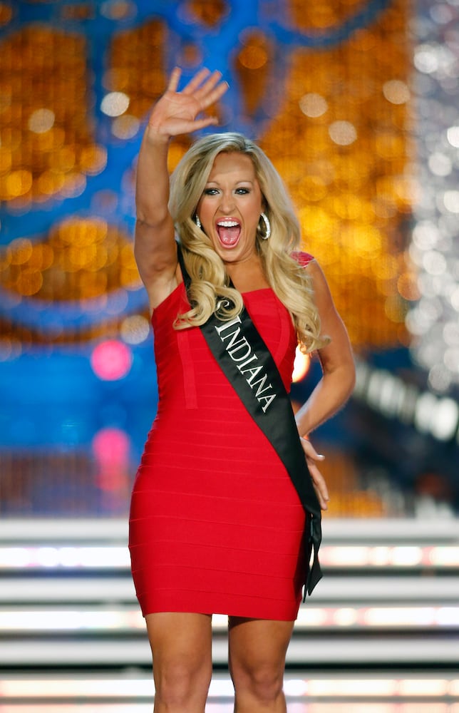MerrieBeth Cox (Miss Indiana)