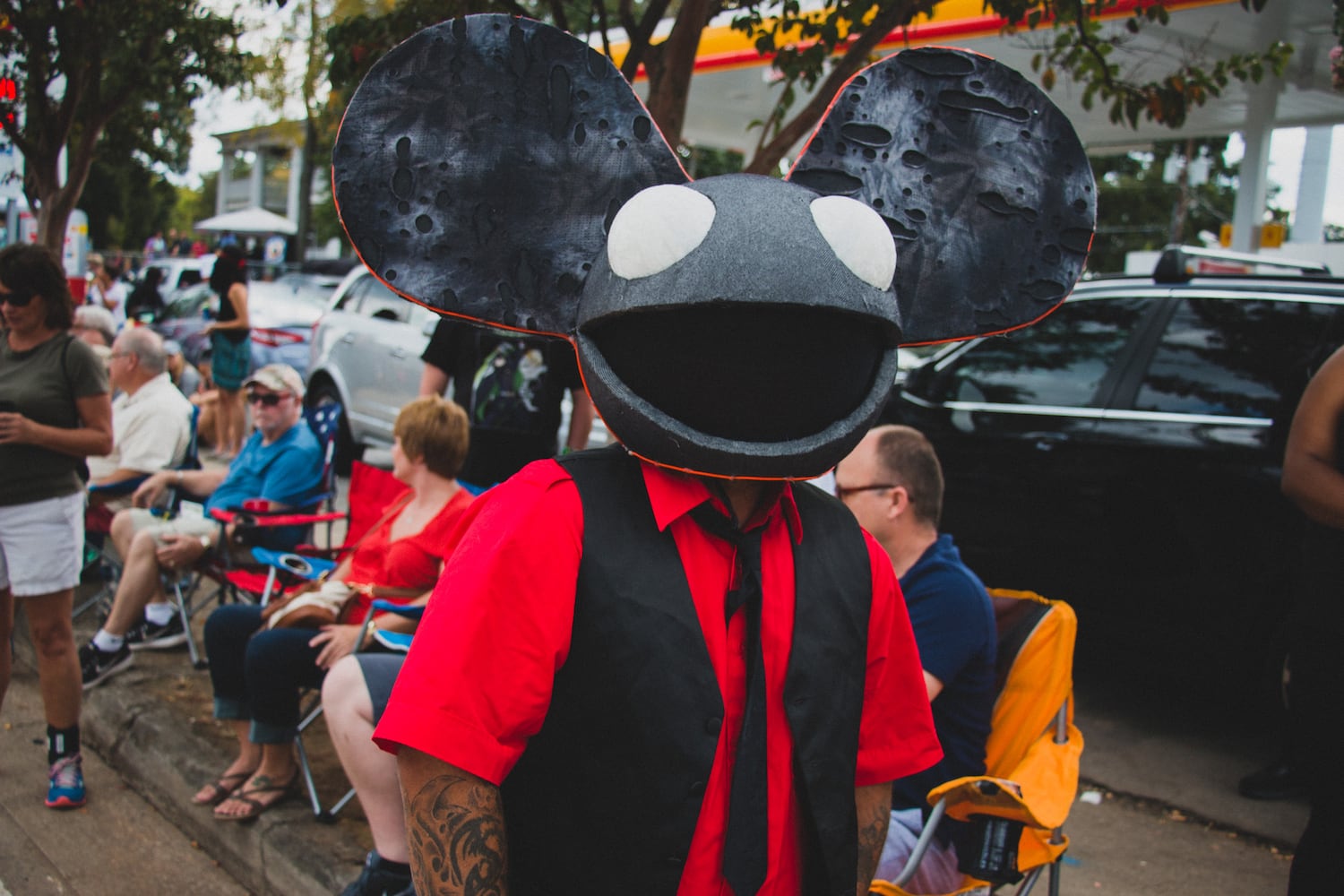 Photos: Revelers and costumes at the 2016 L5P Halloween Parade