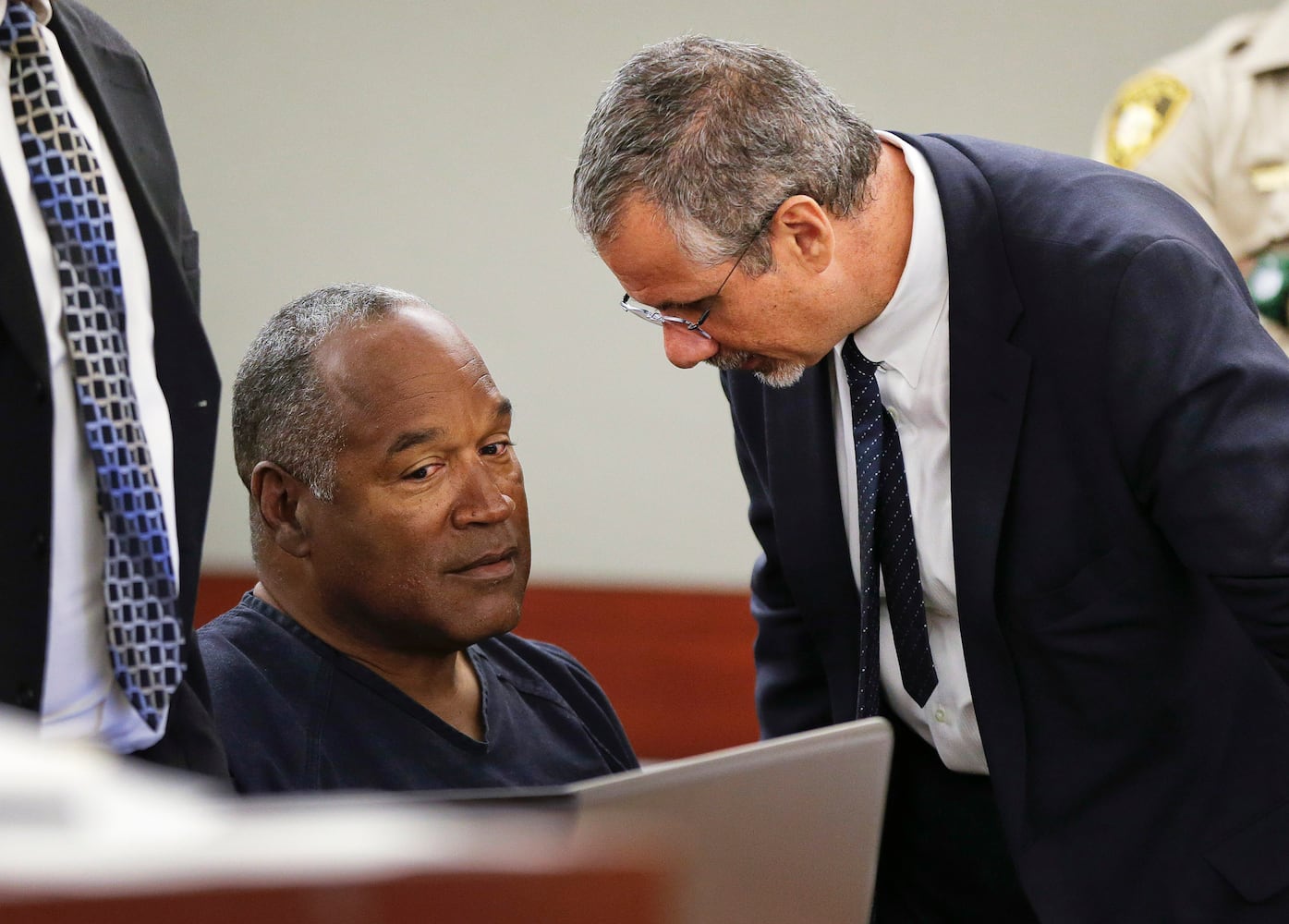 IMAGES: Aging OJ Simpson makes court appearence