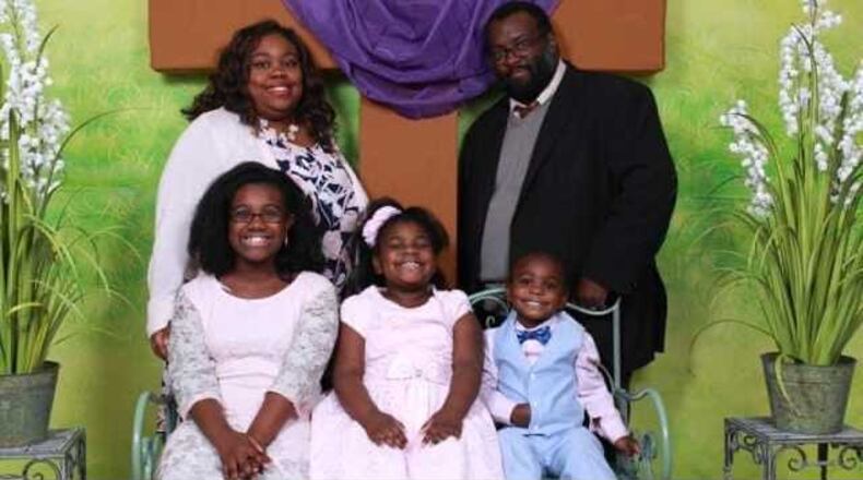 The family of Walter Kearse -- wife Quinyonia LaShea Kearse and children (left to right) Katlynn, Kayla and Anderson.
