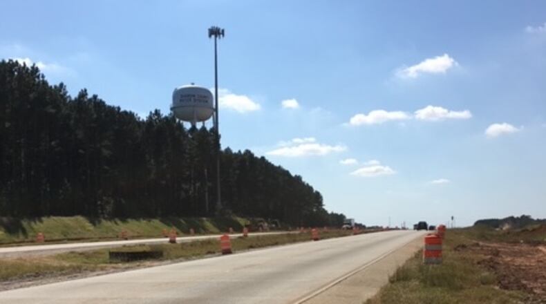 Beginning Oct. 8 crews working with GDOT will shift traffic over by six feet to the inside of the highway on Ga. 316 at Ga. 53 in Winder. (Courtesy GDOT)