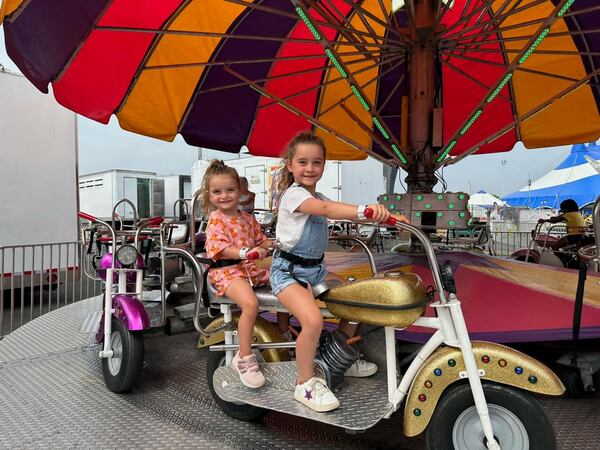 The Town Center at Cobb Carnival offers family-friendly fun such as rides, games, a circus and carnival food favorites.

(Courtesy of Dreamland Amusements)