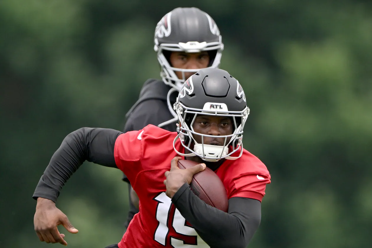 Falcons running back Brian Robinson Jr. runs a drill during an OTA workout at the Atlanta Falcons Training Facility on Wednesday, May 27, 2026, in Flowery Branch. (Hyosub Shin/AJC)