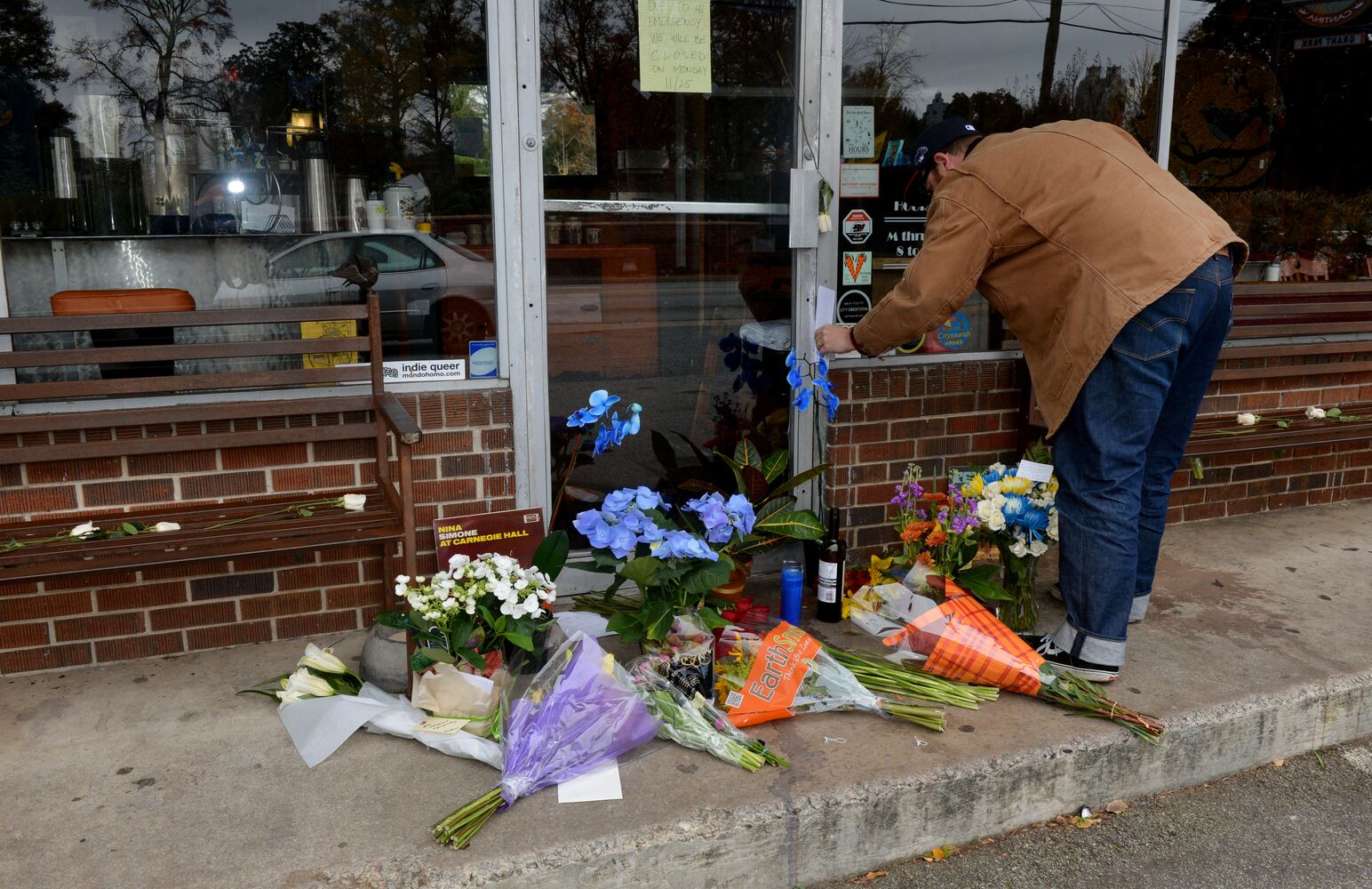 Nov. 25, 2013