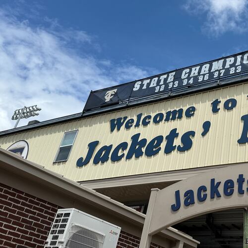 The GHSA will meet with Roswell and Thomas County Central officials on Monday to discuss the possibility of postponing their semifinal matchup while the GHSA is waiting for the courts to sort out what happens with Gainesville's suspended players. (Caitlyn Stroh-Page/AJC)