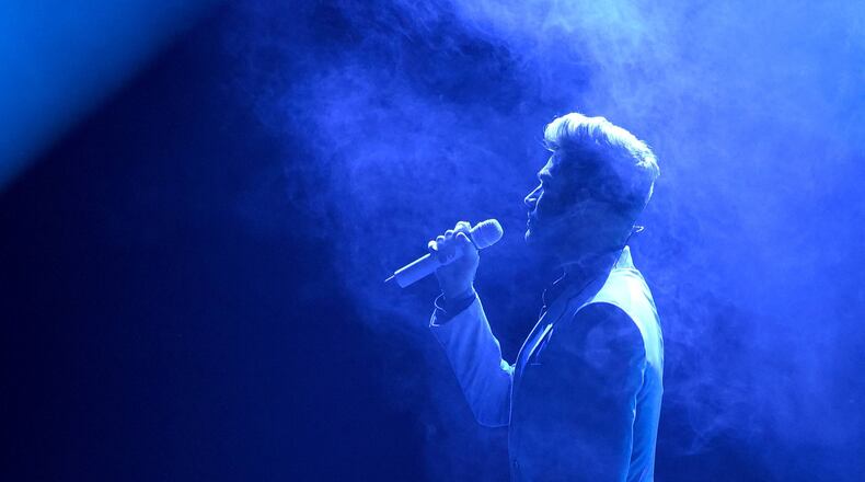 AMERICAN IDOL: Top 5: Adam Lambert performs on AMERICAN IDOL airing Thursday, March 17 (8:00-10:00 PM ET/PT) on FOX. © 2016 FOX Broadcasting Co. Cr: Ray Mickshaw/ FOX. This image is embargoed until Thursday, March 17,10:00PM PT / 1:00AM ET