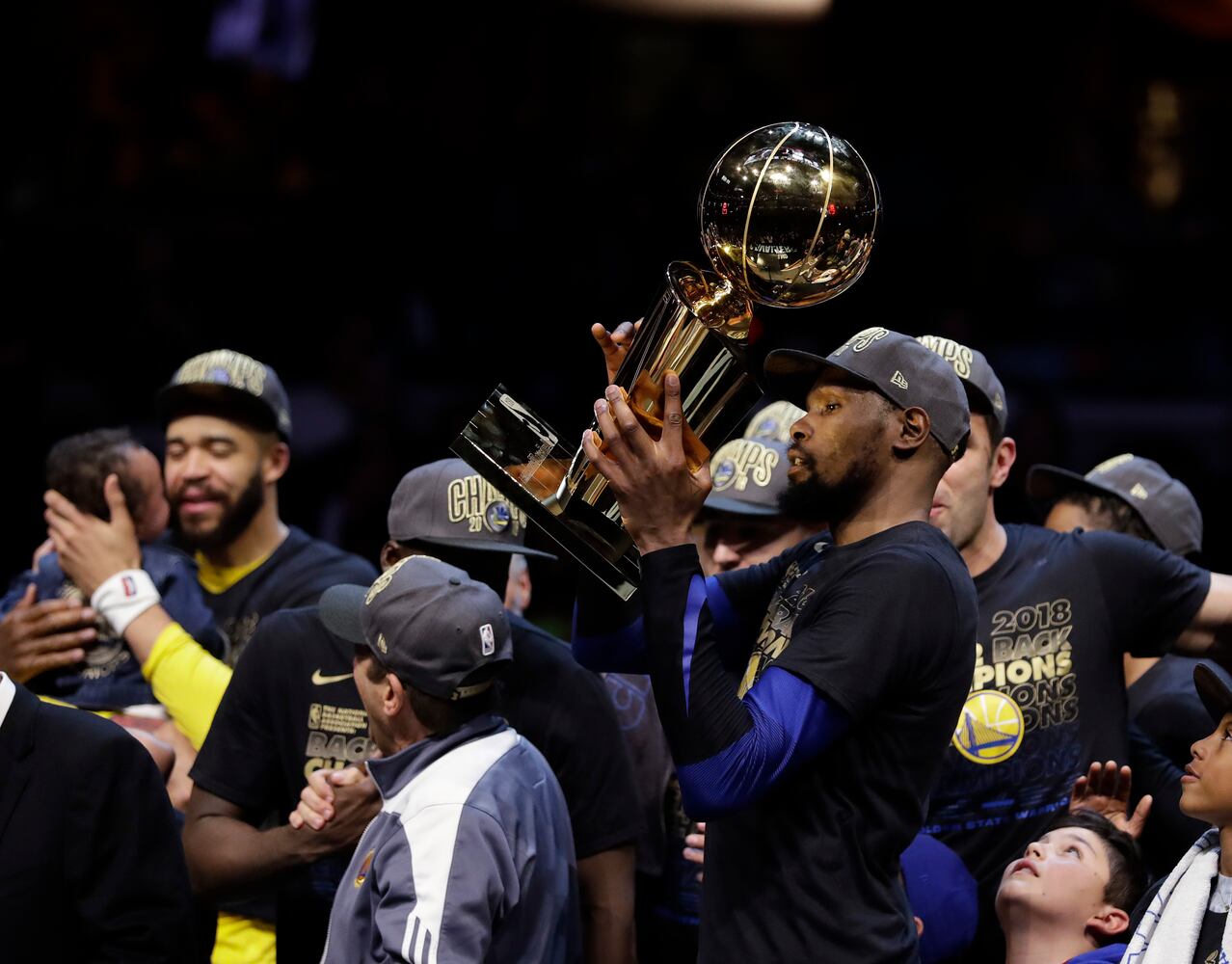 Photos: Warriors vs. Cavaliers in 2018 NBA Finals Game 4