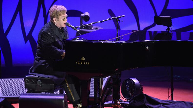 Elton John performs at the Breast Cancer Research Foundation's Hot Pink Party at the Waldorf Astoria Hotel on April 12, 2016 in New York City.