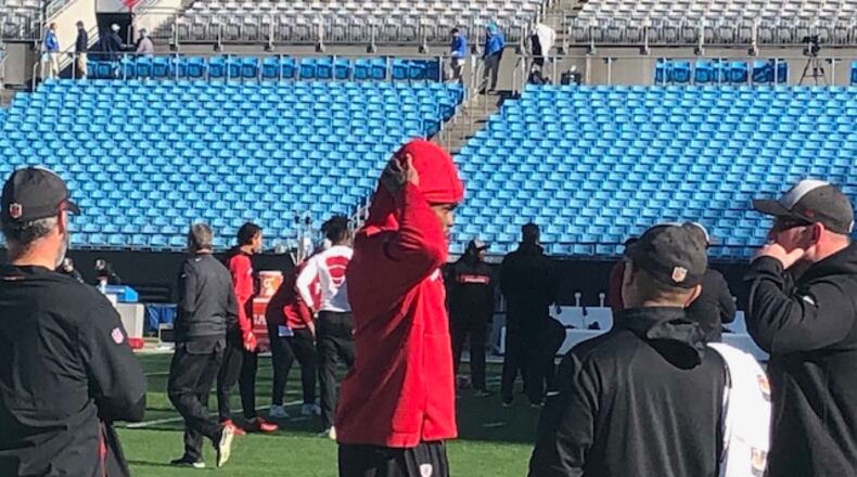 Falcons wide receiver Julio Jones, who has rib and hip injuries, passed his pregame workout/physical and will play against the Panthers. (By D. Orlando Ledbetter/dledbetter@ajc.com)