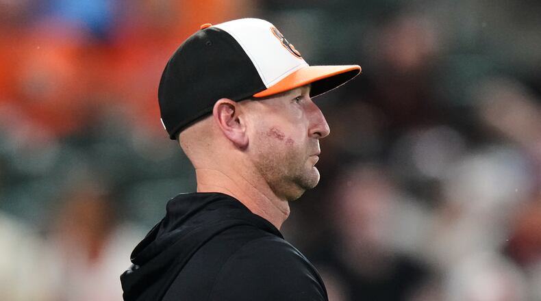 Baltimore Orioles manager Craig Albernaz approaches the mound to make a pitching substitution during the fifth inning of a baseball game against the Arizona Diamondbacks, Tuesday, April 14, 2026, in Baltimore. (AP Photo/Stephanie Scarbrough)
