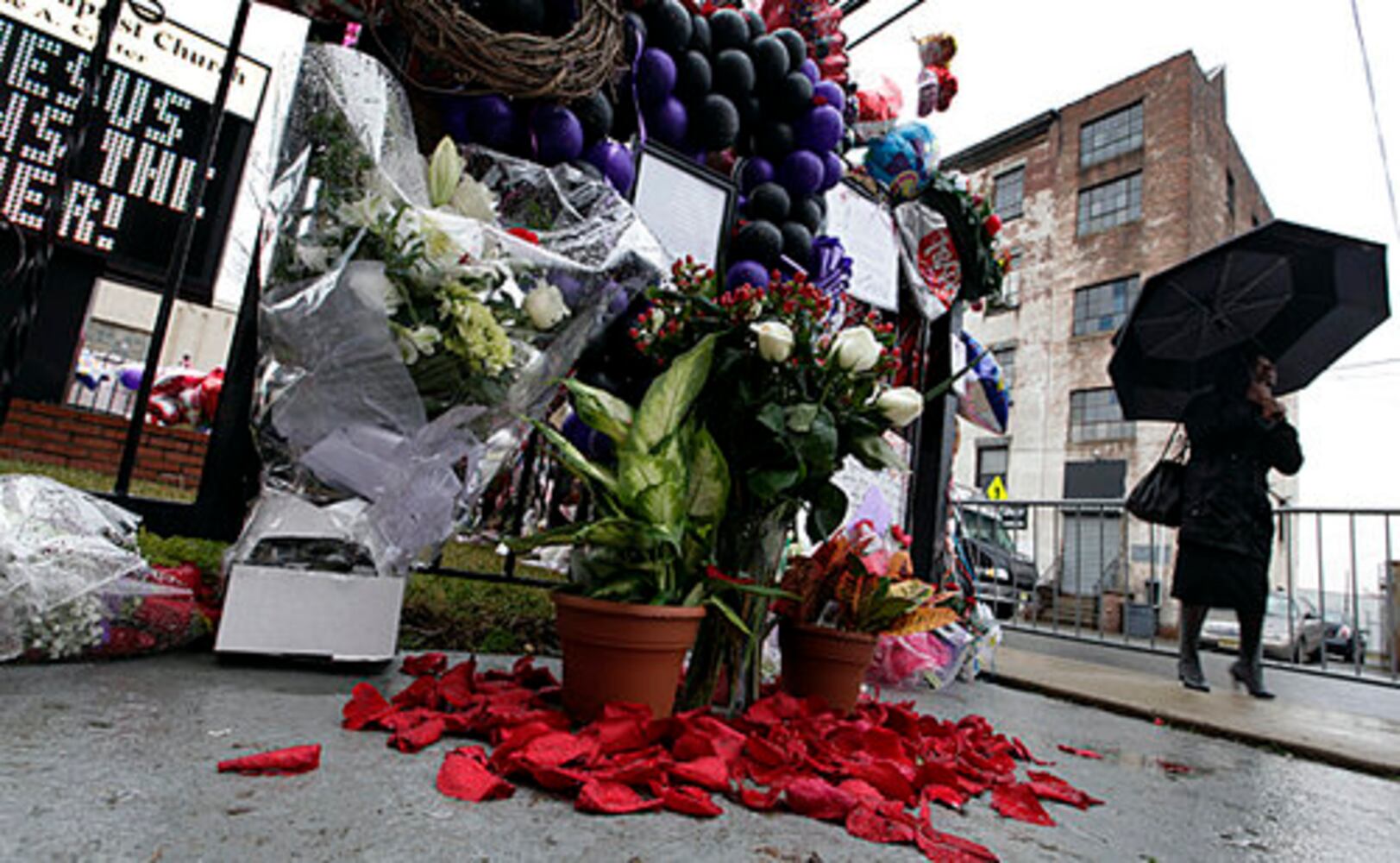 Fans mourn the loss of Whitney Houston