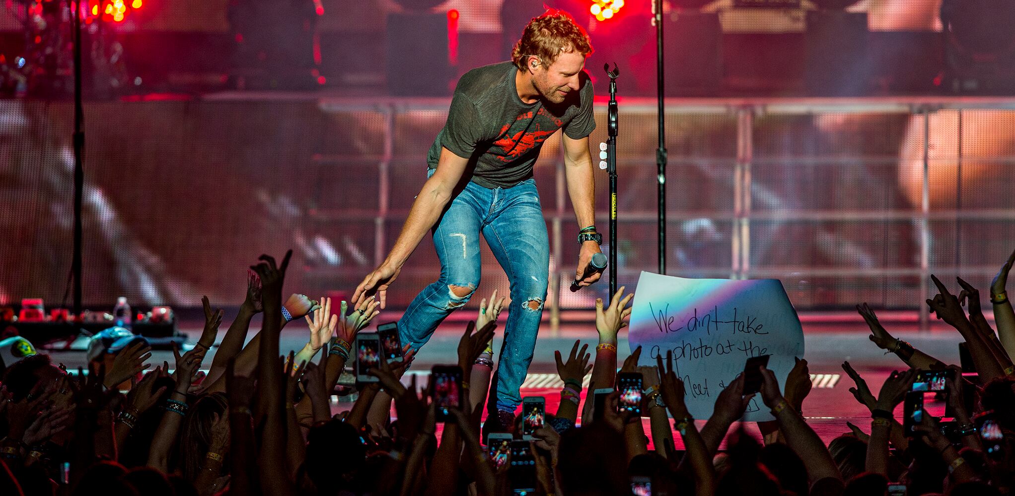 Dierks Bentley at Country Jam 2015