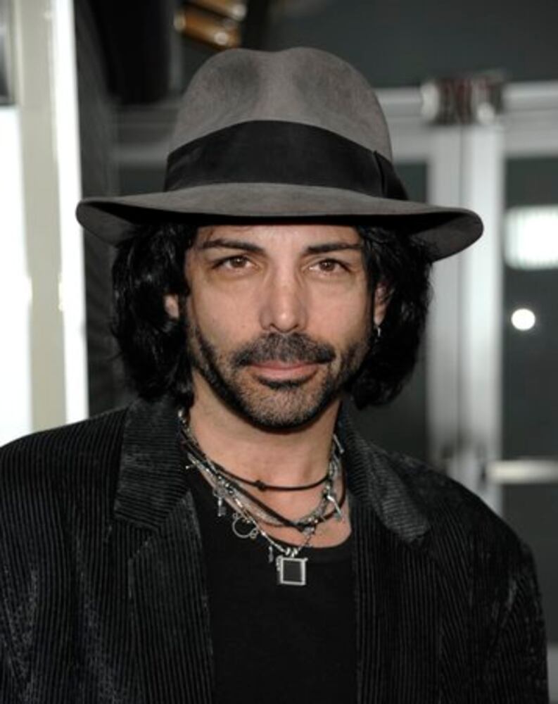Celebrity photos, February 2012