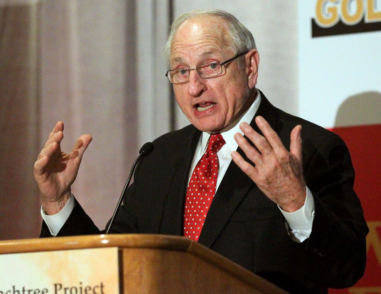 Georgia legend reacts to concussion settlement