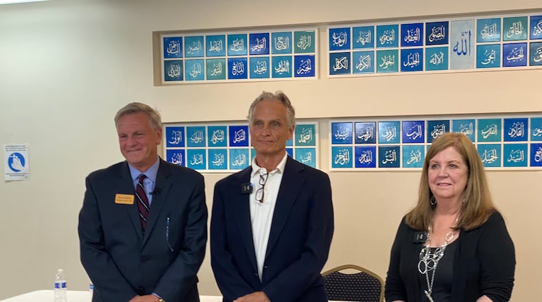 Mayor Lori Henry joined mayoral candidates Jason Yowell and Kurt Wilson in the one-hour debate at the Roswell Community Masjid.