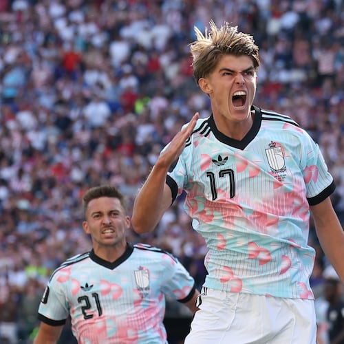 Belgium's Charles De Ketelaere (17) celebrates after scoring his side's opening goal during the World Cup round of 16 soccer match between the United States and Belgium in Seattle, Monday, July 6, 2026. (AP Photo/Maddy Grassy)