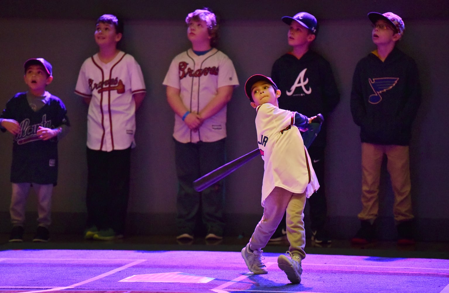 Photos: Braves unveil uniforms at Chop Fest