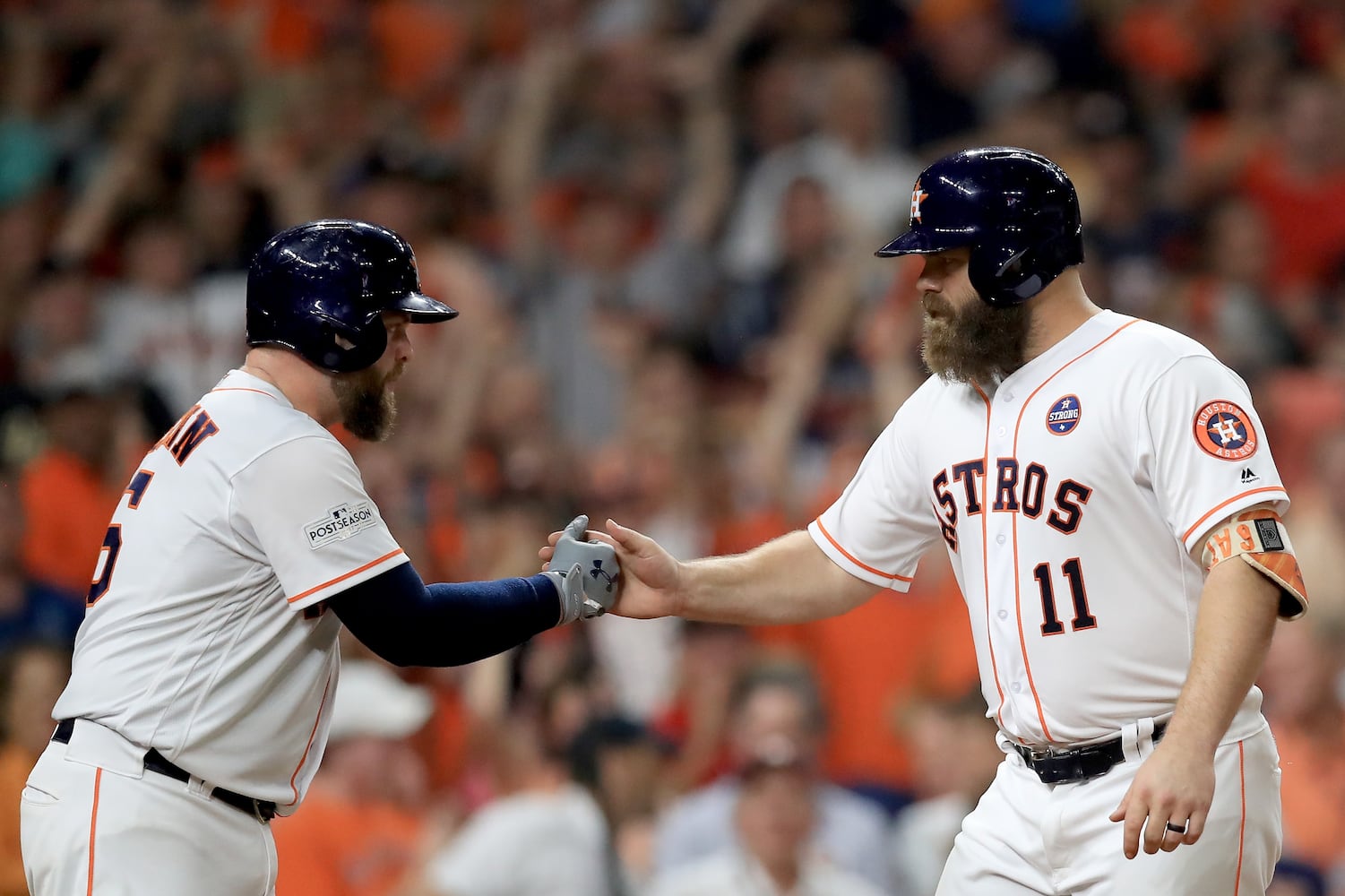Photos: Ex-Braves lead Astros