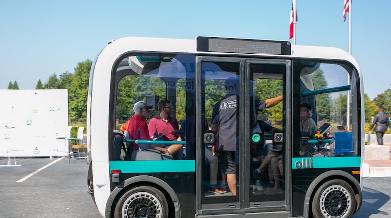 An autonomous driving shuttle, in Peachtree Corners in 2019, operating on a test loop. The author says similar shuttles could provide transit on the entire Atlanta Beltline. (Photo/Rebecca Wright for the Atlanta Journal-Constitution)