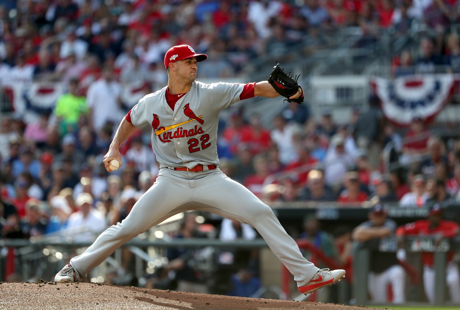 Photos: Braves host Cardinals again in Game 2