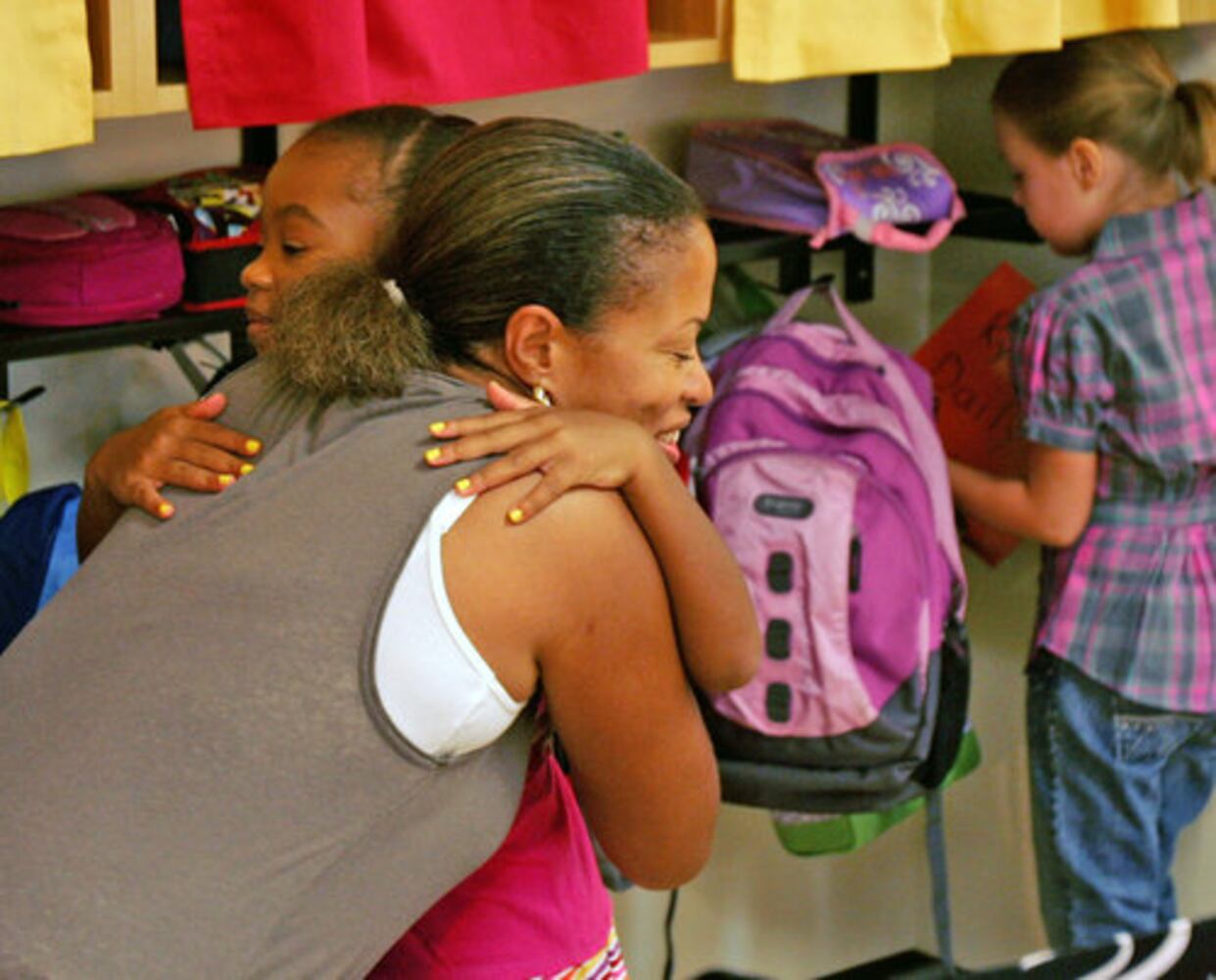Kids arrive on first day of school