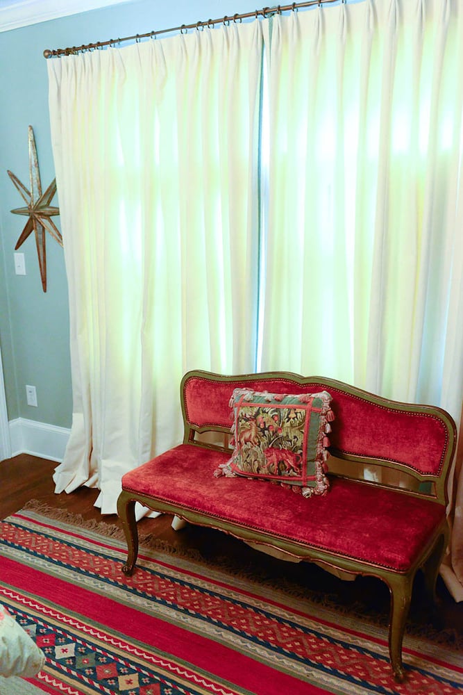 Guest bedroom