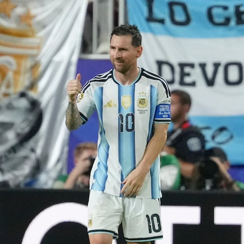 Argentina's Lionel Messi (10) reacts after scoring his third goal during the World Cup Group J soccer match between Argentina and Algeria in Kansas City, Mo., Tuesday, June 16, 2026. (AP Photo/Ed Zurga)