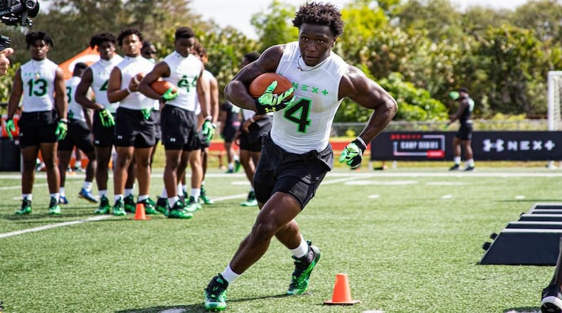 Miami Norland High running back Javin Simpkins announced his commitment to Georgia Tech on Monday. (247Sports)