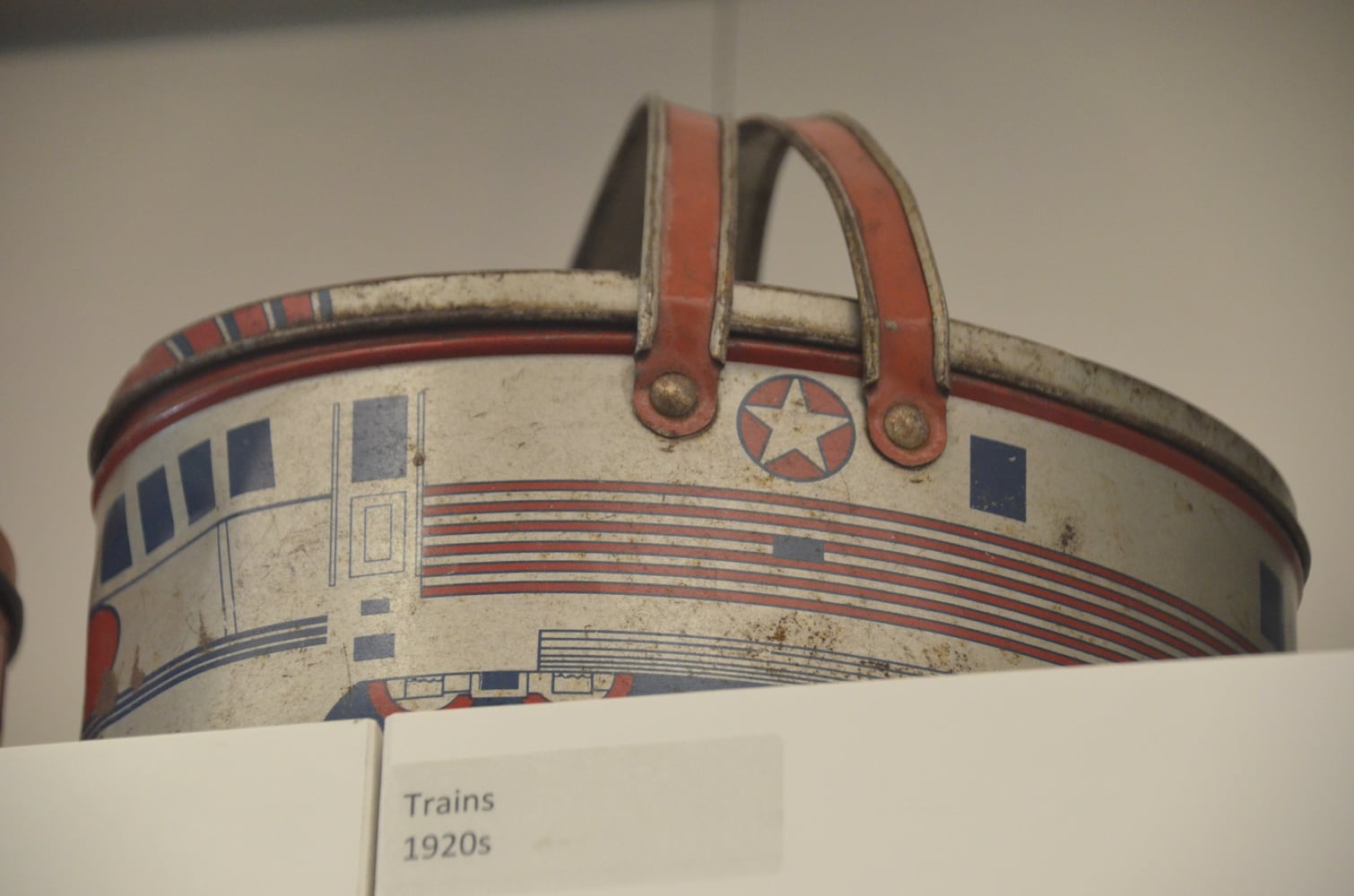 Lunch box collection debuts as art exhibit at Hartsfield-Jackson