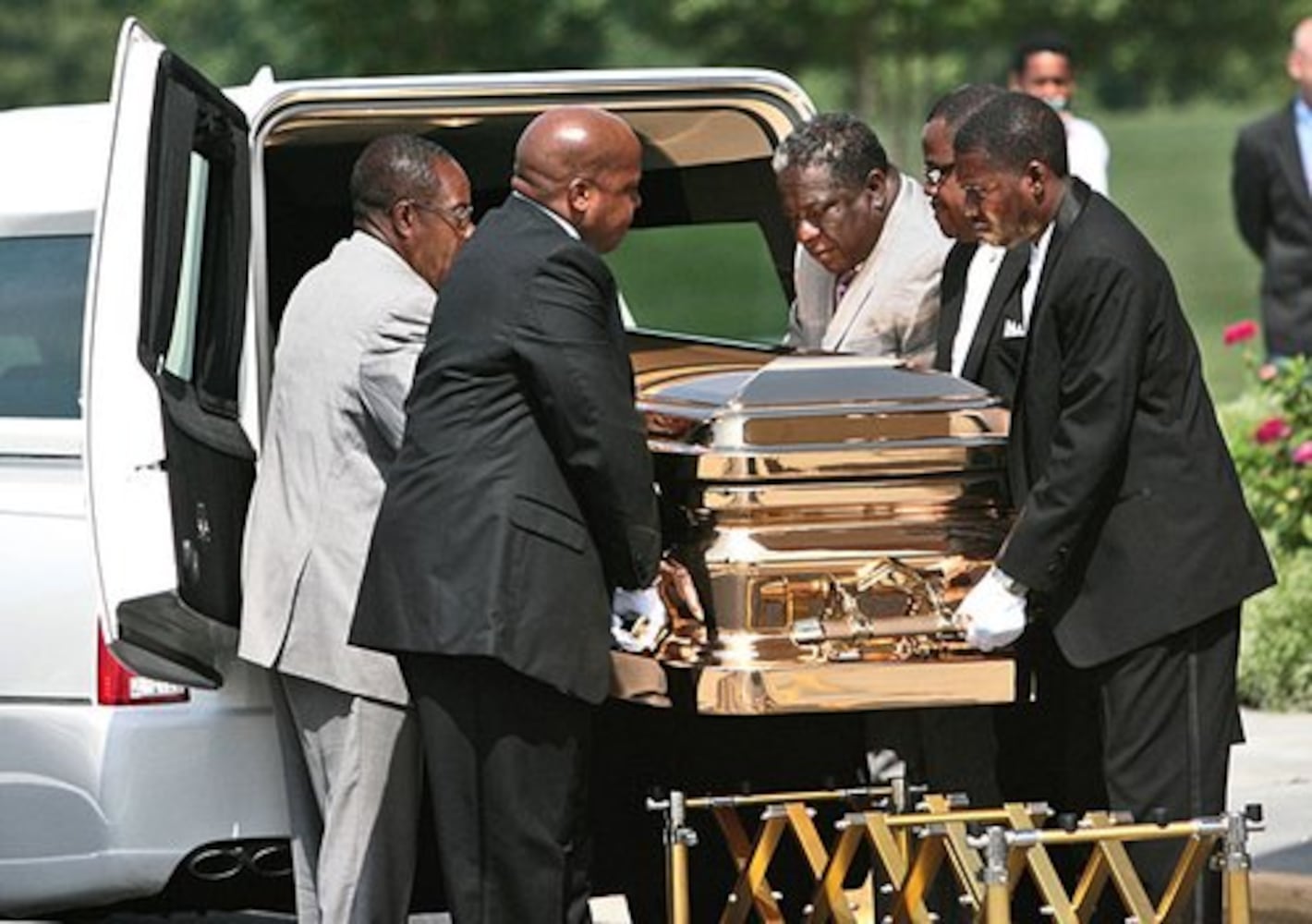 Services held for boxer Vernon Forrest