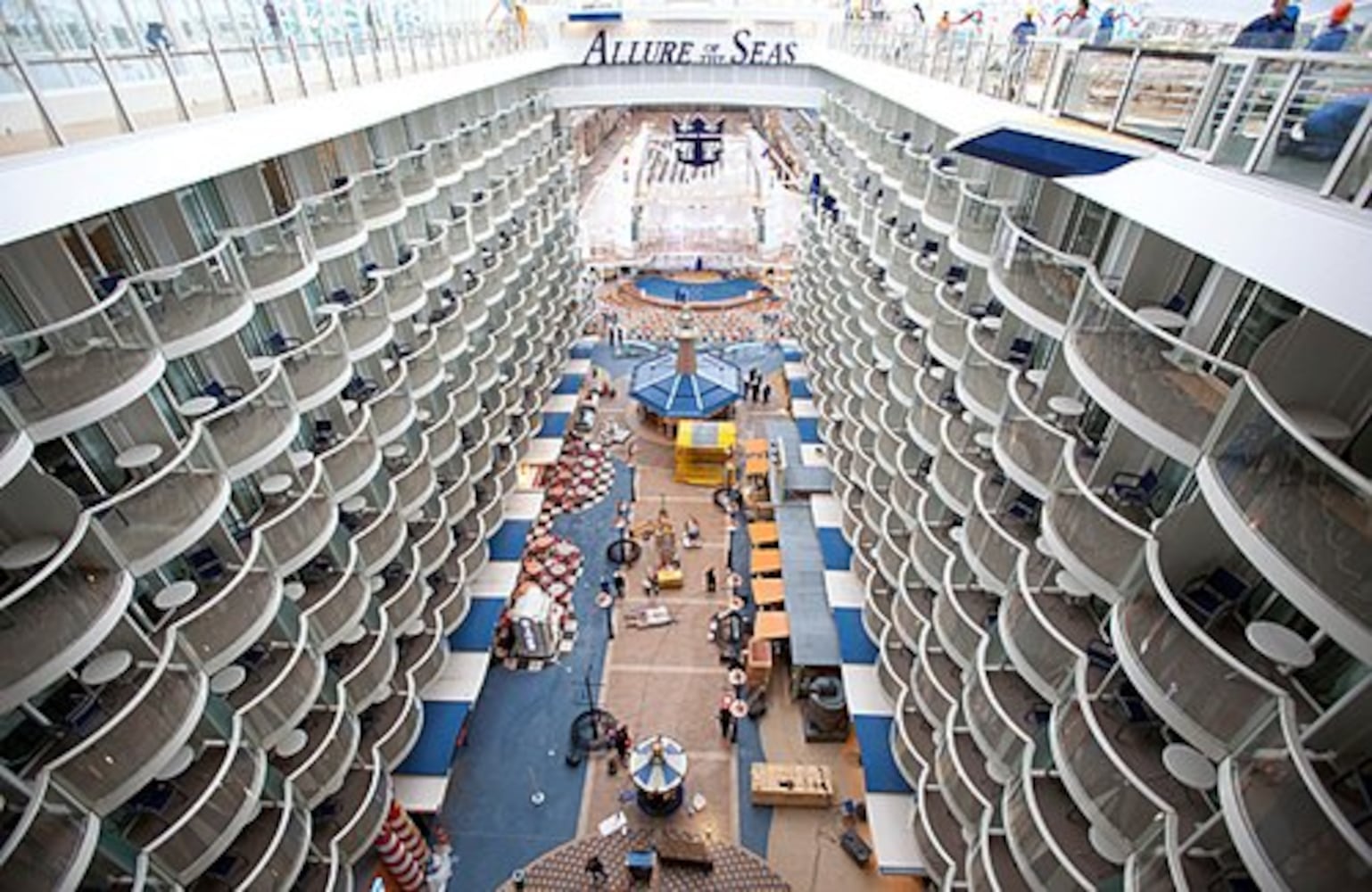 World's largest cruise ship: Allure of the seas