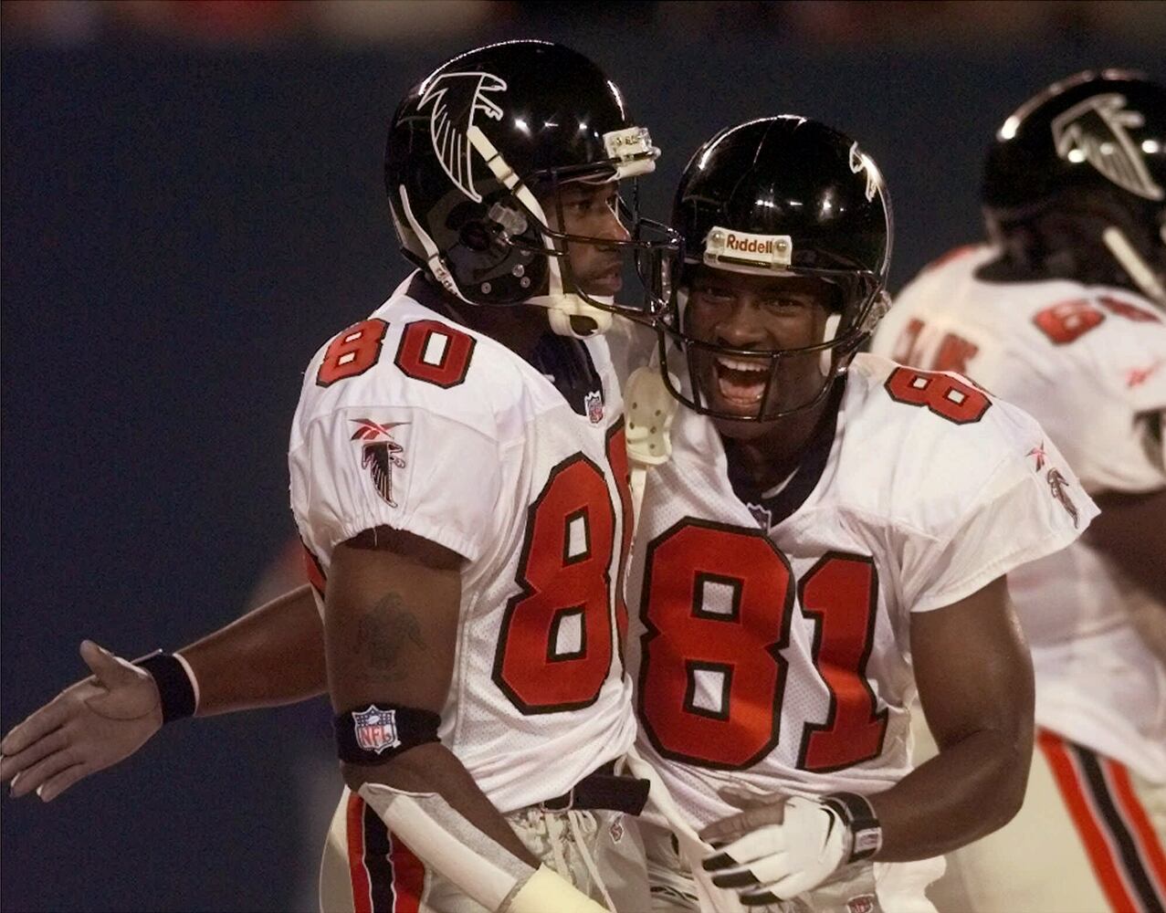 Mathis caught a touchdown for the Falcons in Super Bowl XXXIII