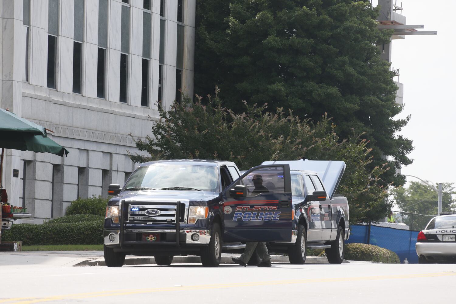 Bomb threat reported near the Georgia Capitol