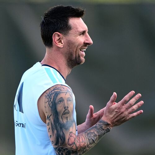 Argentina's Lionel Messi watches training for the World Cup soccer tournament Wednesday, June 24, 2026, in Kansas City, Kan. (AP Photo/Charlie Riedel)