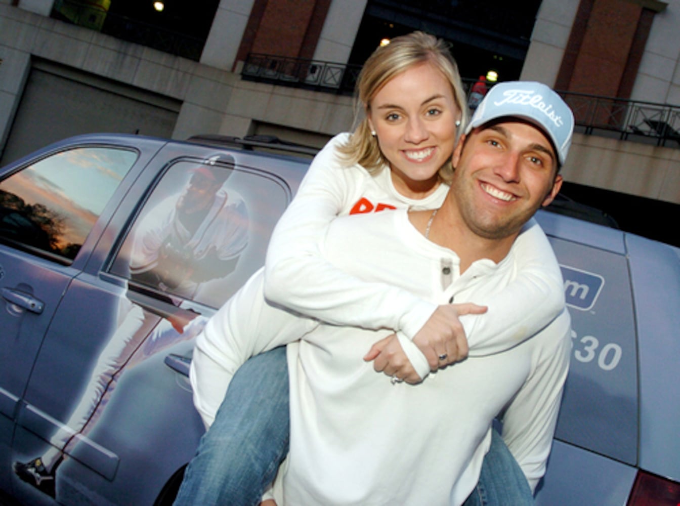 Francoeur ties the knot