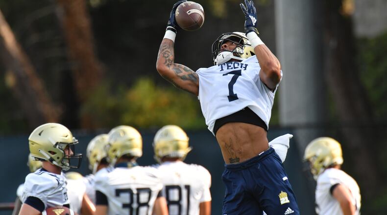 August 6, 2021 Atlanta - Georgia Tech's wide receiver Malachi Carter (7) makes a one-hand catch during a football practice at Rose Bowl Field on Georgia Tech Campus in Atlanta on Friday, August 6, 2021. (Hyosub Shin / Hyosub.Shin@ajc.com)