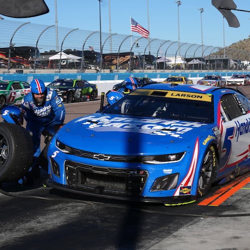 Kyle Larson pits during a NASCAR Cup Series auto race Sunday, Nov. 2, 2025, in Avondale, Ariz. (AP Photo/Rick Scuteri)
