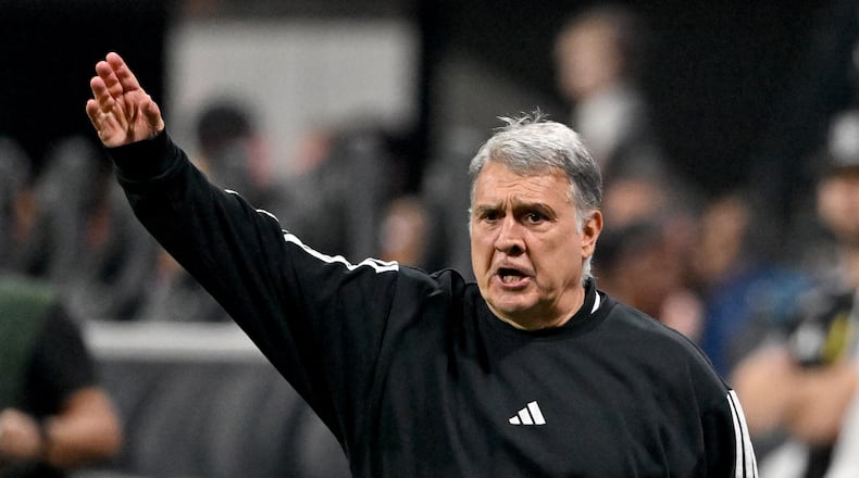 Atlanta United Head Coach Gerardo "Tata" Martino shouts instructions during the second half in Atlanta United's home opener at Mercedes-Benz Stadium, Saturday, March 7, 2026, in Atlanta. Real Salt Lake won 3-2 over Atlanta United. (Hyosub Shin/AJC)