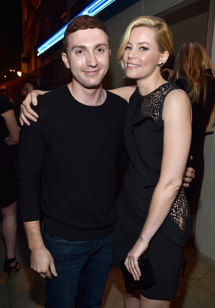 'Resident Advisors' premiere